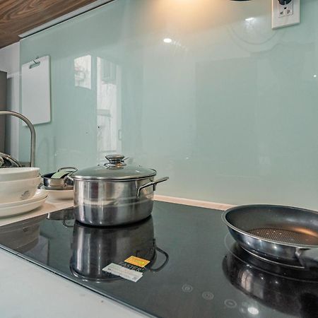 Spring Hill Apartment -The High Class Хошимін Екстер'єр фото